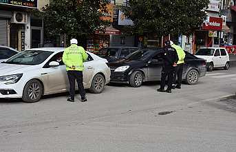 25 Kişiye 22.500 TL Para Cezası Kesildi