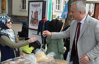 Kadınlar Başımızın Tacıdır