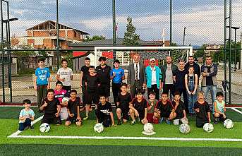 Bizim Turgut Çocukları Sevindirdi