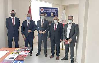 Adaletten Okumaya, Okumaktan Topluma