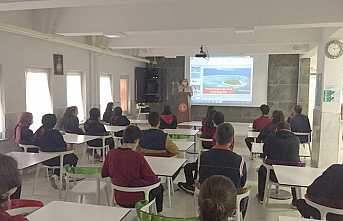 Atike Hanım Lisesinde Teknoloji Bağımlılığı Semineri