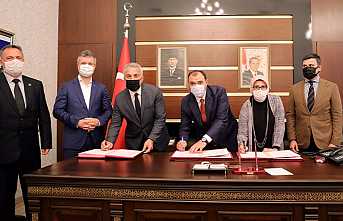 Hendek Fen Lisesinde İmzalar Atıldı