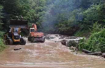 Yağışlar Hayatı Olumsuz Yönde Etkiliyor