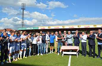 Hendekspor Şampiyonluk Kupasına Kavuştu