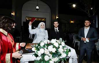 Hilal ile Ömer Dünya Evine Girdi