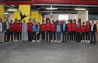 1954 Hendekspor Hentbol Takımını Ağırladılar