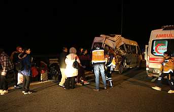 5 Araç Birbirine Girdi, 5 Yaralı