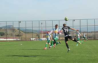 Dereköyspor İkinci Yarı Coştu