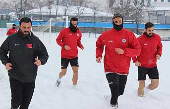 Hendekspor Kar Kış Demeden Çalışıyor