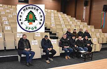 Mali Kongre Ertelendi