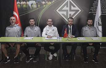 Toprak Sakaryaspor’un Teknik Ekibinde