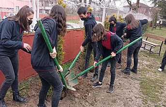Yeşil Vatan İçin… Yeşil Okul Bahçeleri…