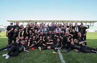 Şampiyon Sakaryaspor