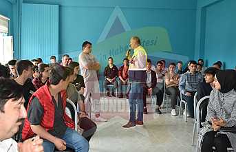 Çakmak Öğrencilerle Buluştu