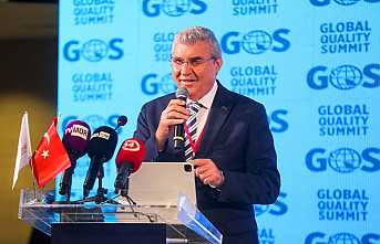 Yüce’ye Yılın En İyi Belediye Başkanı Ödülü