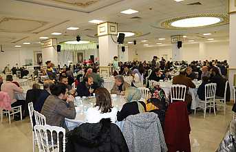 Babaoğlu’ndan Öğretmenlere Özel Kutlama