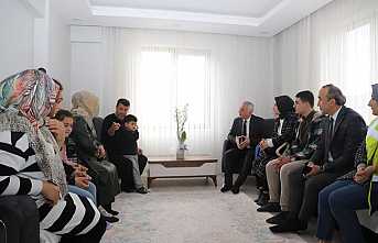 Babaoğlu Depremzede Aileleri Yalnız Bırakmıyor