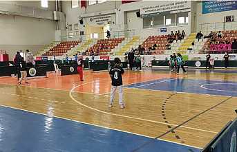 5. Sınıflar Kaleli Yakan Top Oynadılar