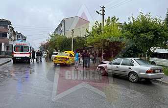 Hendek’te Zincirleme Kaza 3 Yaralı