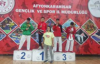 Karatecilerden 1.Altın 4.Bronz Madalya