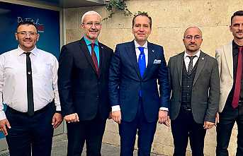 Erbakan’dan Hendek’e Övgü