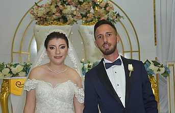 Kübra İle Emre Can Mutluluğa Yelken Açtı