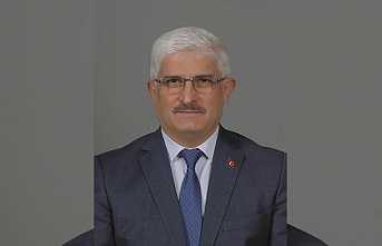 Danyeri İstifa Etti