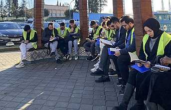 Cadde Temizlediler, Kitap Okudular