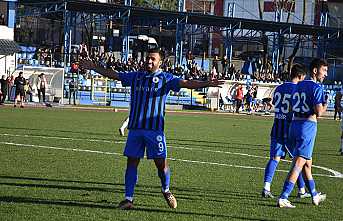 Hendekspor’da Yaprak Dökümü