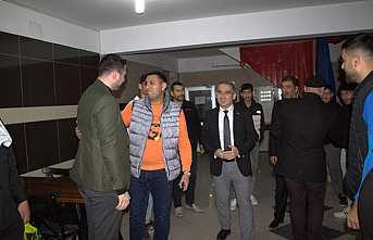 Bayraktar Turanlar Mahallesinde