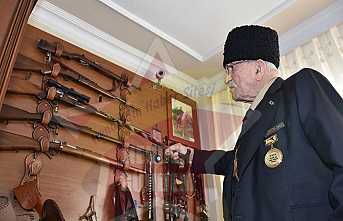 Asırlık Müze Geçmişe Işık Tutuyor