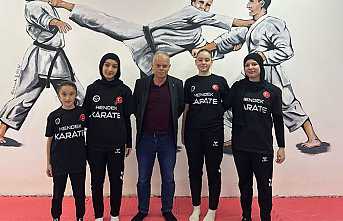 Dereceye Giren Karatecilere Altın