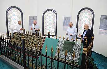 Hendek’te Şeyh İzzeddin İsmail Dualarla Anıldı