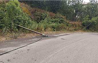 Telekom’un Ağaç Direkleri Kırılıyor