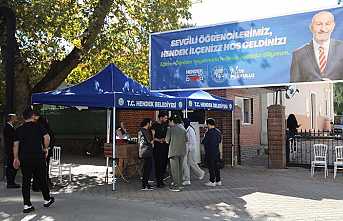 Öğrenci Dostu Hendek Geleneği Devam Ediyor