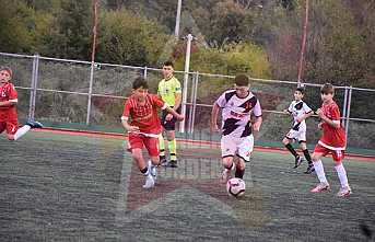 Hendekgücü:4  Kazimiyespor:1