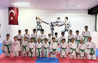 Hendek’te Terfi Sevinci