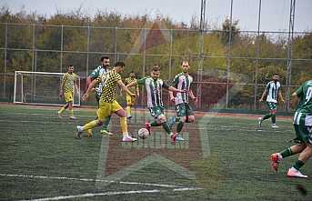 Çamlıca Beldespor Sahasında Kazanmasını Bildi