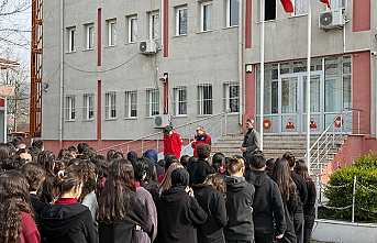 Hayat Arama Kurtarma Derneği Gençleri Afetlere Hazırlıyor