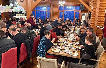 Hendek Hafriyatçılar ve İş Makinacıları Derneğinden İftar Buluşması