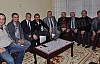 MHP VE CHP'LİLER AYNI ESNADA MUHTARI ZİYARET ETTİLER 
