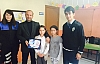ÖĞRENCİLERDEN POLİS AMCALARINA ANLAMLI HEDİYE