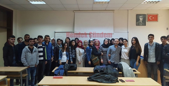 TOPLUM GÖNÜLLÜLERİ AKM’DE BULUŞTU