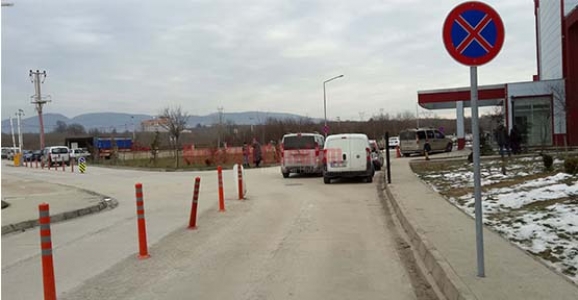 TRAFİK SORUNU HASTANEYEDE ULAŞTI