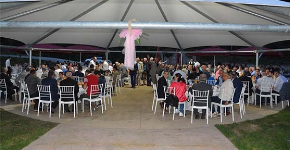 TÜM HENDEK MUHTARLARI DERNEĞİ İFTAR VERDİ