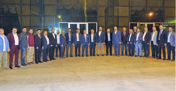 TÜMSİAD YÖNETİMİ HENDEK’TE TOPLANTI YAPTI