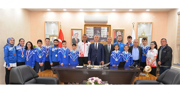 Türkiye Şampiyonlarından Başkan Babaoğlu’na Ziyaret