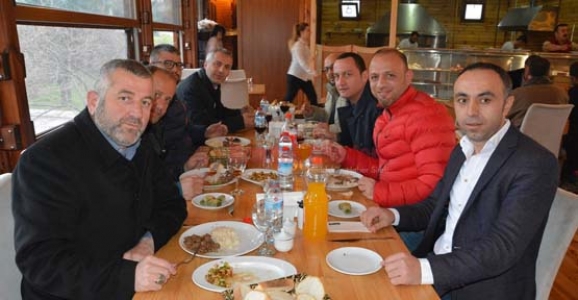 TUTKUNLAR YAPI 18. YILINI KUTLADI 