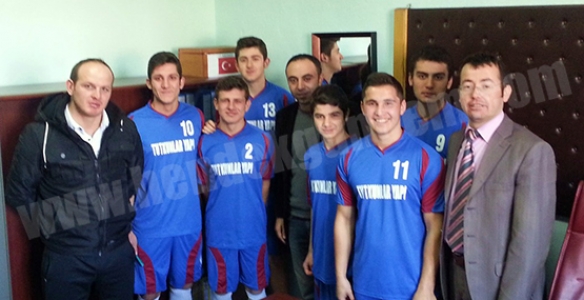 TUTKUNLAR YAPIDAN TİCARET MESLEK LİSESİNE ZİYARET