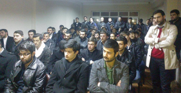 ÜLKÜ OCAKLARI ÜNİVERSİTE BAŞKANLIĞINA AKBAŞ GETİRİLDİ